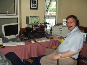 136kHz station